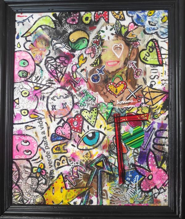 MISTA ( ACRILICO,  SPRAY,CANETA, PAPEL, PASTEL,PLASTICO) - 50x40cm-SORRISO, ABRE PORTAS...2025 - 200 Euros